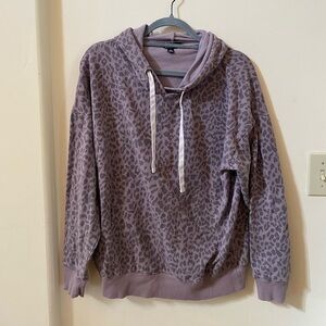 BUFFALO DAVID BITTON PURPLE LEOPARD CHEETAH HOODIE PULLOVER SWEATSHIRT SIZE M